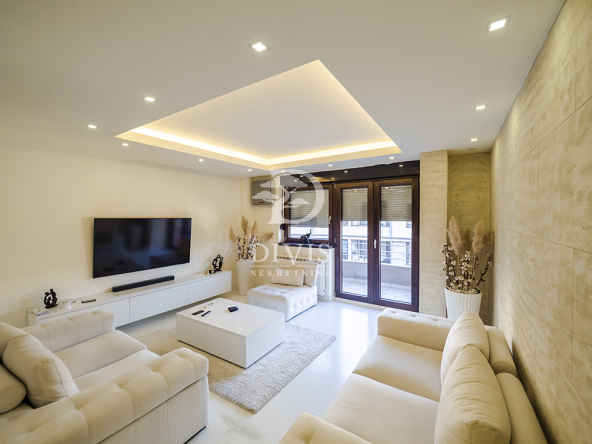 Lux stan kod Karađorđevog parka, Nebojšina, 54m2