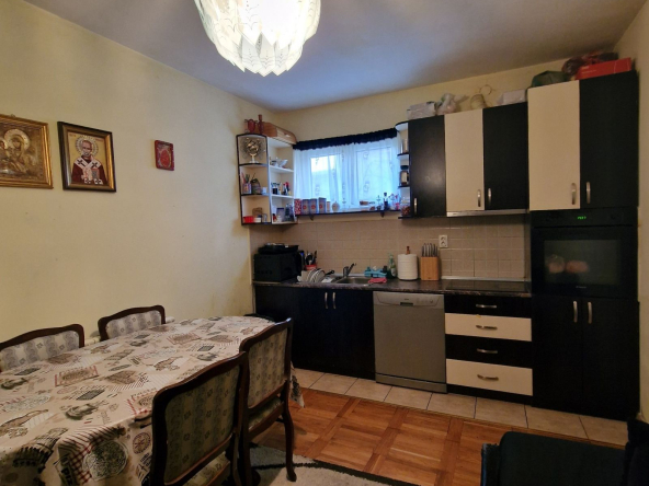 Prodajemo stan od 63m², Dukatska ulica, Voždovac