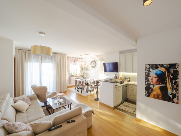 Prodajemo troiposoban stan, 87m2, Vojislava Ilića, nov i garažno mesto