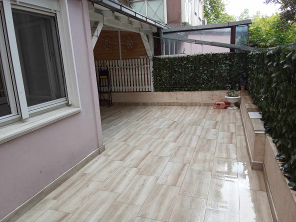 Prodajem stan Bežanija Beograd direct vlasnik renoviran sa zakupcima investment Expo 2027 Surcin estate buy-to-let property to rent out BTC no commission agency invest Belgrade Expo27