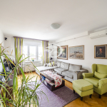 Prodajemo renoviran dvosoban stan, 56m2, Šumatovačka ulica, 56m2