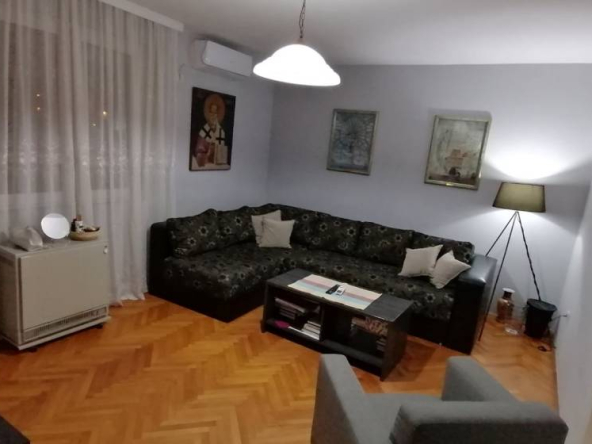 Prodajemo 2.0 stan, Karaburma, Mirijevski bulevar