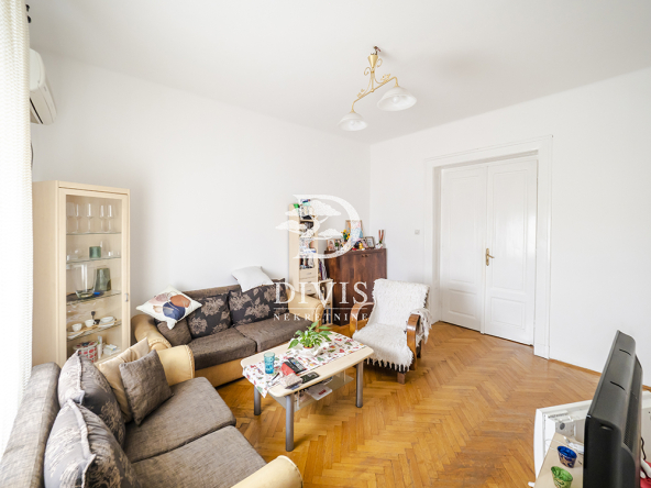 Prodajemo odličan 2.5 stan, 63m2, III sprat, Trg Politika