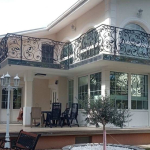 Prodajemo kuću, Novi Banovci, 250m2, renovirano, sa bazenom