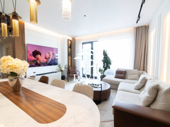 Prodajemo 4.0 stan, 110m2, BW Aria, odličan, namešten