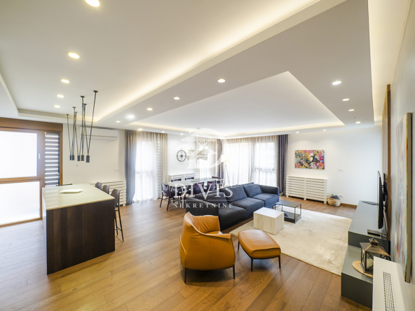 Prodajemo nov 4.o stan, Internacionalnih brigada, dva garažna mesta