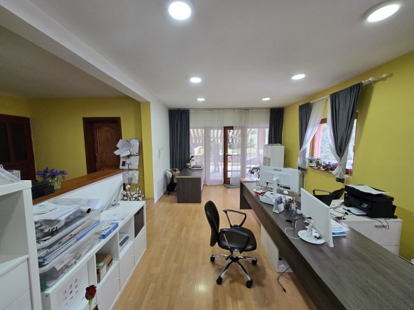 Dragoslava Srejovića, kuća 162m2, 2 etaže, 4.7a