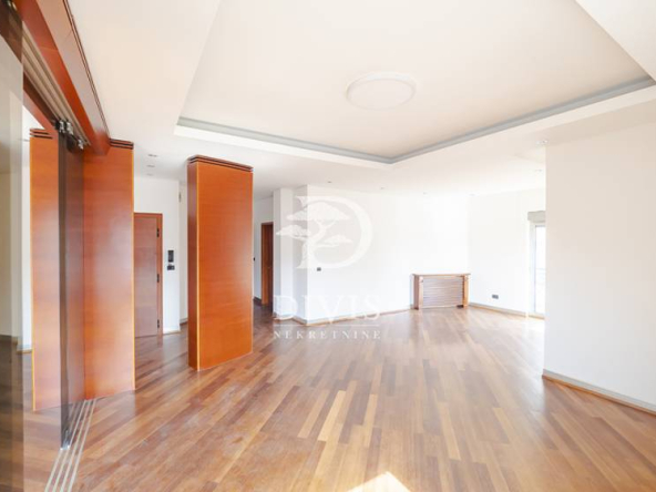 Prodajemo 5.0 stan, 286m2, Dedinje, Neznanog Junaka