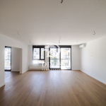 Luks petosoban stan u srcu Vračara,kod Hrama,177m2