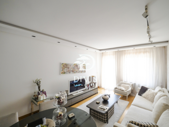 Prodajemo 3.0 stan na Vračaru, Kneginje Zorke 76m2