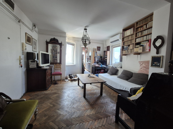 Odličan 1.5 stan na Vračaru, kod Hrama, 39m2