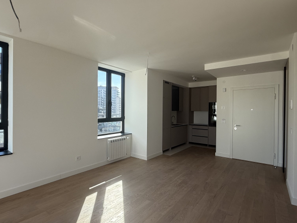 Izdajemo polunamešten 3.0 stan, BW Lumia, Beograd na vodi