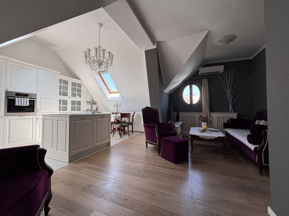 Senjanina Ive, Dorćol, renoviran 3.0 stan, 106m2