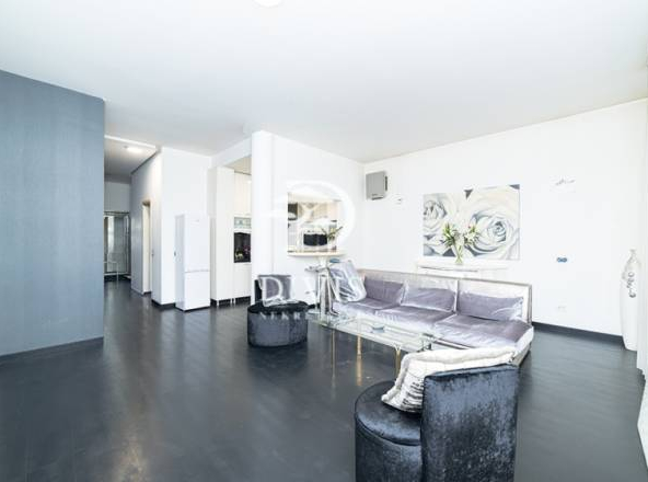 Odličan troiposoban stan kod Vuka, Zahumska, 103m2