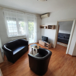 Namešten 2.5 stan kod Hrama Svetog Save, 43m2