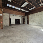 Izdajemo odličan lokal na dva nivoa, 114m2, Balkanska ulica