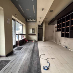 Lokal do ulice sa velikim izlogom, Njegoševa, 38m2