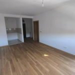 Nov 2.5 stan u centru Surčina, Vojvođanska, 58m2