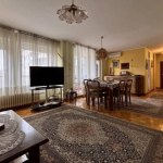 Prodajemo adaptibilan 3.0 stan u Bloku 34, 86m2