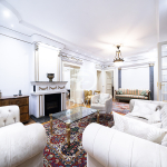 Salonski stan u Maršala Birjuzova, 125m², balkon, podrum