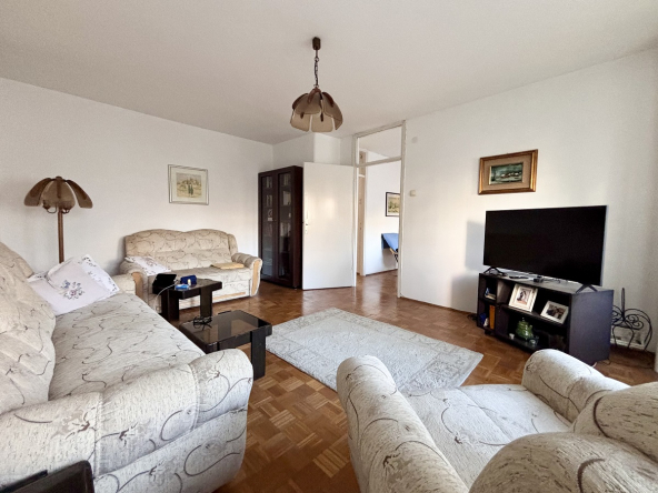 Lako adaptibilan 3.0 stan, 85m2, Blok 34