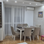 Renoviran 3.0 stan na Lionu Radoja Domanovića 64m2