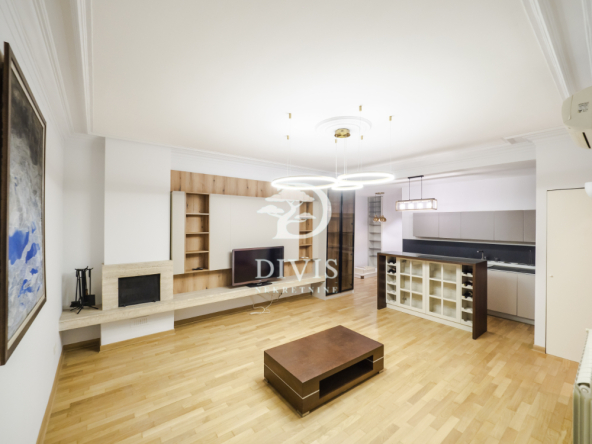 Prostran 4.0 stan na uglu Krunske i Kumanovske, 105m2