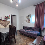 Prodajemo 2.0 stan u srcu Vračara, Mutapova, 46m2