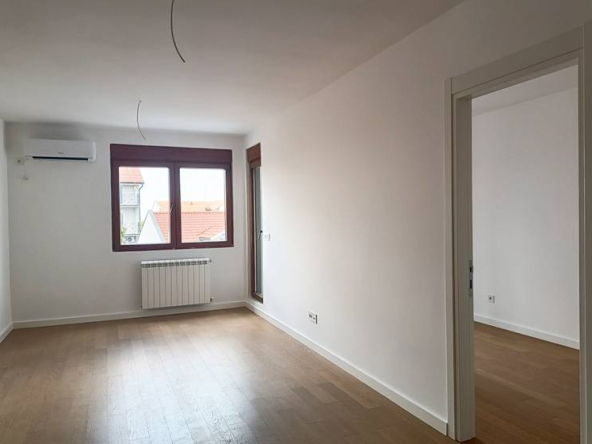 Prodaja dvosobnog stana 51m², Zvezdara, Krfska ulica