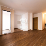 Jednoiposoban stan 42m² kod Hrama Svetog Save