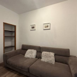 Renoviran 2.5 stan u centru, Žorža Klemansoa, 35m2