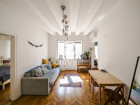 Renoviran 3.0 stan u ulici Maršala Birjuzova, 72m2