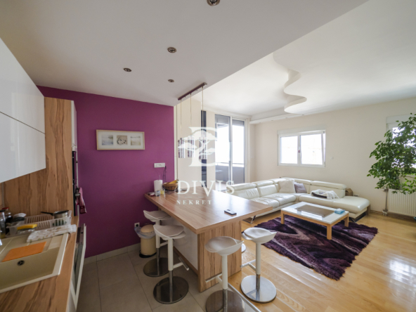 Lux 4.0 penthaus u kompleksu Dunavske terase 129m2