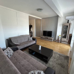 Trosoban stan za izdavanje u kompleksu Dunavske terase, 72m2