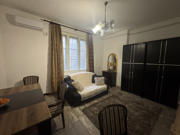 Izdajemo 2.0 stan u ulici Kneginje Zorke, 45m2