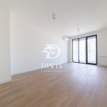 Prodaje se četvorosoban stan u kompleksu Beograd na vodi, 111m2