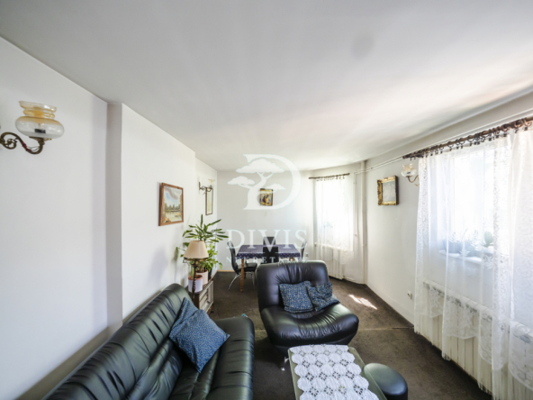 Adaptibilan 3.0 stan u ulici Strahinjića Bana 85m2