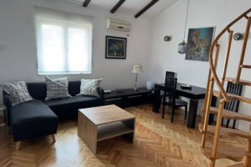 Renoviran 3.0 stan kod Partizanovog stadiona, 68m2