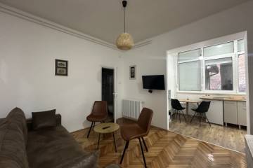 Izdaje se 1.0 stan, ulica Knjeginje Ljubice,32m2