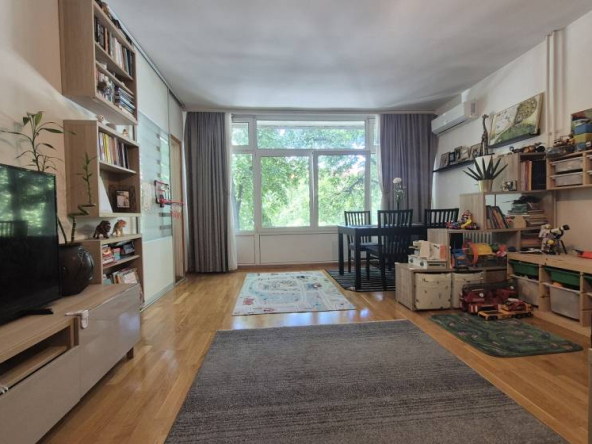 Prodajemo 2.o stan Begejska, Konjarnik 49m²
