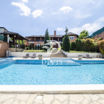 Luksuzna kuća sa pogledom na Dunav, 720m2
