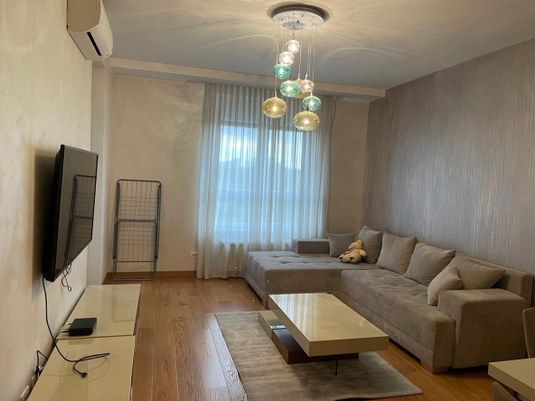 Namešten 3.0 stan za izdavanje u Savadi od 67 m²