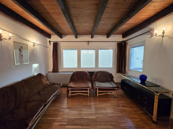 Stan sa garažom i dvorištem na Zvezdari, 102m2