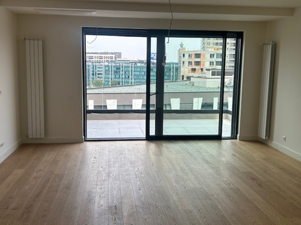 Izdaje se 4.0 stan u kompleksu Soul 64, 120m2