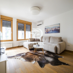 Elegantan i uknjižen stan u kompleksu Exing Home 65, Blok 65