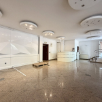 Atraktivan poslovni prostor od 103 m² sa izlogom – Bulevar oslobođenja, blizina FON-a
