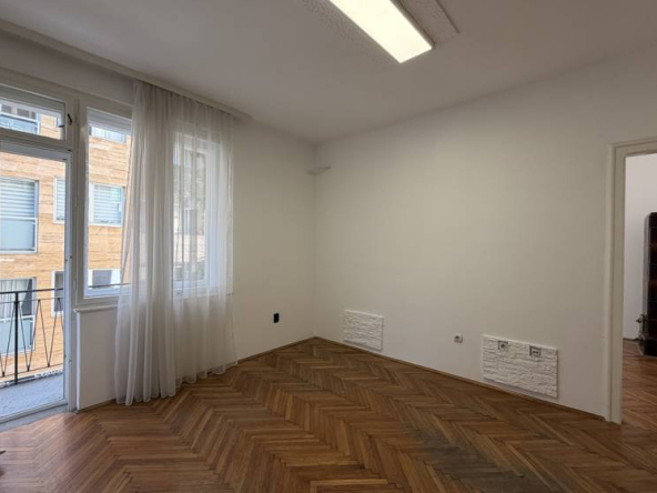 Salonski stan za izdavanje u centru Beograda, 47m2