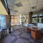 Uknjižen poslovni prostor od 155 m² na atraktivnoj lokaciji u Bloku 19A, naspram Sava Centra