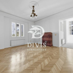 Autentičan salonski stan od 132 m² na Vračaru