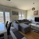 Komforan trosoban stan od 82 m² na Voždovcu